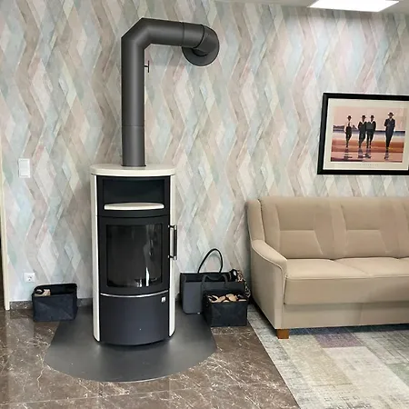 Spatzenparadies By Interhome